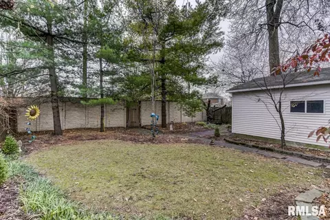 1408 Dial Ct, Springfield, IL 62704 photo 9