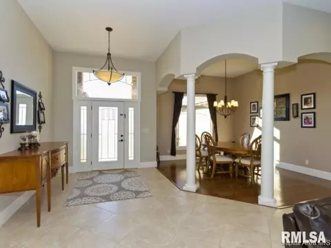 4409 Lynhurst Rd, Springfield, IL 62711 photo 3