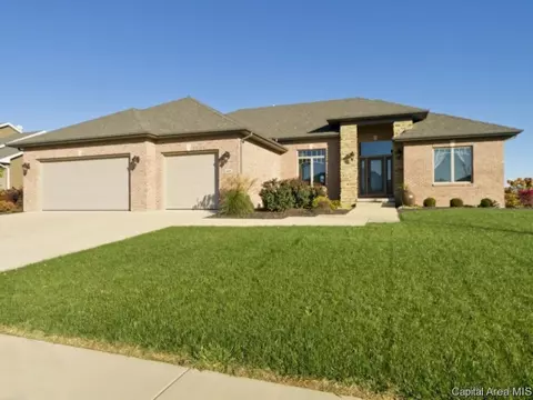 4409 Lynhurst Rd, Springfield, IL 62711 photo 1
