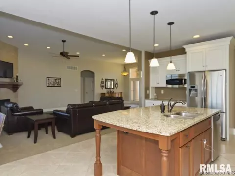 4409 Lynhurst Rd, Springfield, IL 62711 photo 15