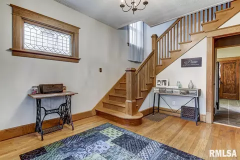 1904 Holmes Ave, Springfield, IL 62704 photo 8
