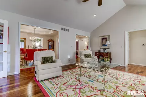 4901 Eagles Landing Dr, Springfield, IL 62711 photo 7
