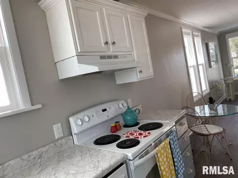2948 S 4th St, Springfield, IL 62703 photo 29