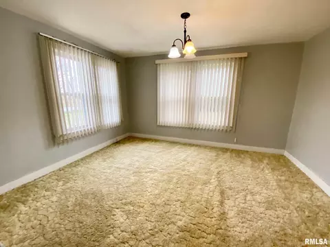 4972 Oakcrest Rd, Springfield, IL 62707 photo 5