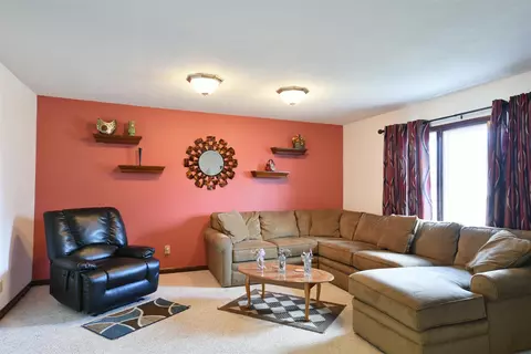 4600 Trevi Dr, Springfield, IL 62703 photo 9