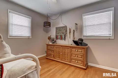 2701 Queensway Dr, Springfield, IL 62703 photo 15