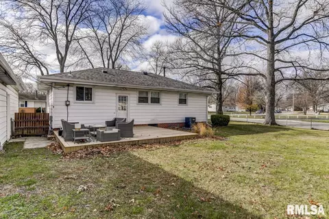 2701 Queensway Dr, Springfield, IL 62703 photo 8