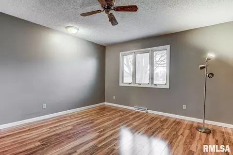 205 Nottingham Rd, Springfield, IL 62704 photo 12