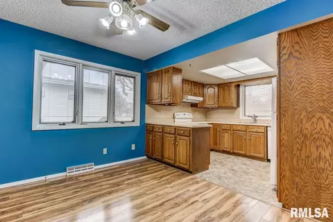 205 Nottingham Rd, Springfield, IL 62704 photo 10