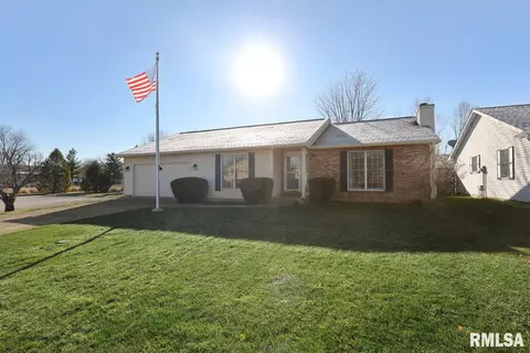 104 Verona Dr, Springfield, IL 62703 photo 1