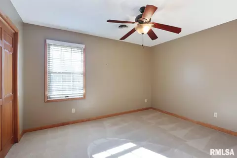 104 Verona Dr, Springfield, IL 62703 photo 14