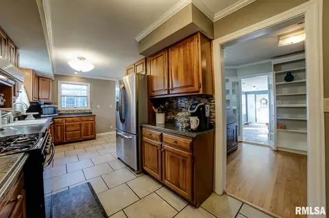 1550 Cherry Rd, Springfield, IL 62704 photo 29