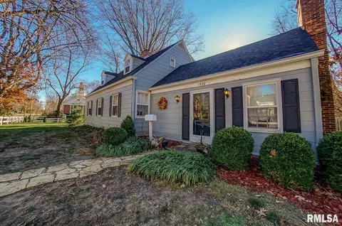 1550 Cherry Rd, Springfield, IL 62704 photo 4