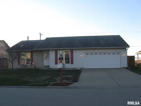 4509 Venetian Dr, Springfield, IL 62703 photo 1