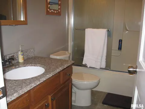 4509 Venetian Dr, Springfield, IL 62703 photo 12