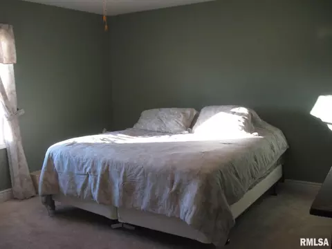 4509 Venetian Dr, Springfield, IL 62703 photo 8