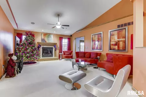 5008 Mountain View Dr, Springfield, IL 62711 photo 3