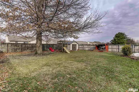 1201 Dani Ln, Springfield, IL 62712 photo 6
