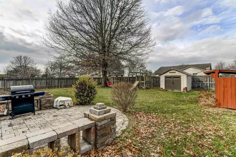 1201 Dani Ln, Springfield, IL 62712 photo 5