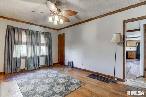 3104 S 4th St, Springfield, IL 62703 photo 3