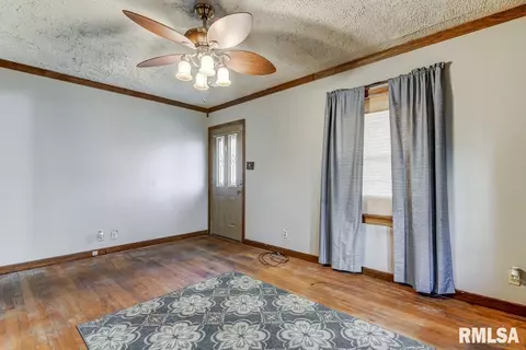 3104 S 4th St, Springfield, IL 62703 photo 4