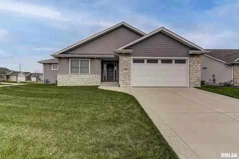 3715 Alder Wood Dr, Springfield, IL 62712 photo 2
