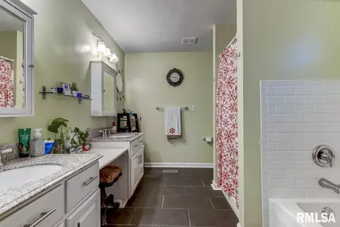 3725 Carney Blvd, Springfield, IL 62712 photo 25