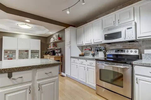 3725 Carney Blvd, Springfield, IL 62712 photo 7