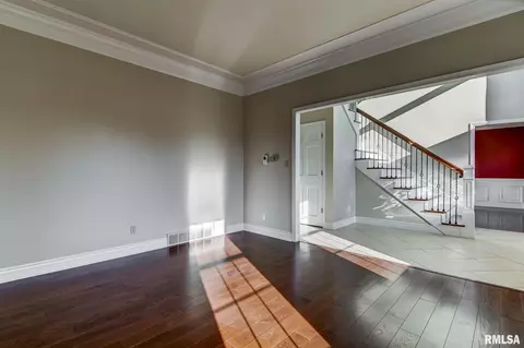 2101 Renwick Dr, Springfield, IL 62704 photo 9