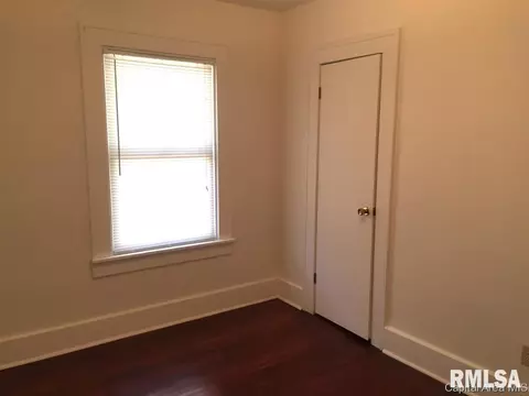 2104 S Spring St, Springfield, IL 62704 photo 13