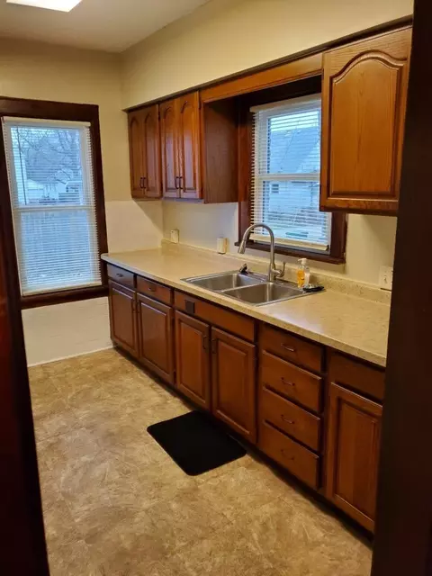 1319 N 2nd St S, Springfield, IL 62702 photo 6