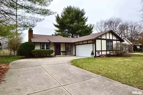 233 Bristol Dr, Springfield, IL 62702 photo 1