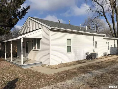 952 N Ohio St, Springfield, IL 62702 photo 35