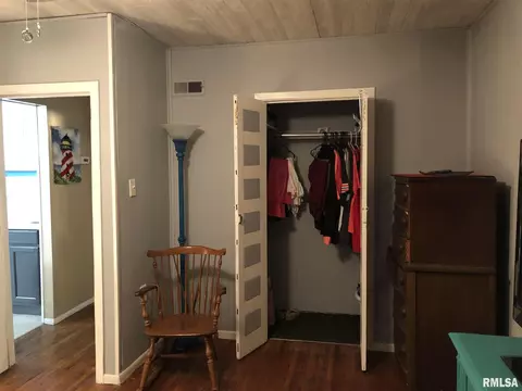 952 N Ohio St, Springfield, IL 62702 photo 24