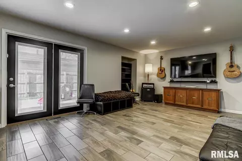 1 Royal Rd, Springfield, IL 62702 photo 17