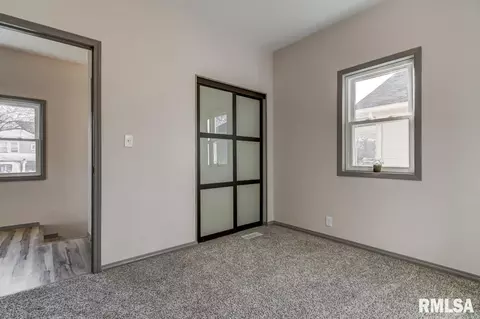 167 N Illinois St, Springfield, IL 62702 photo 16