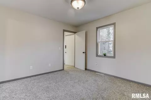 167 N Illinois St, Springfield, IL 62702 photo 18