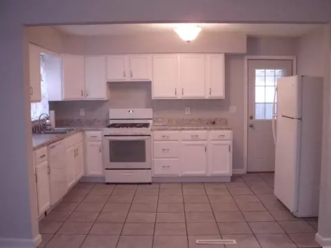 45 Midland Ct, Springfield, IL 62702 photo 3