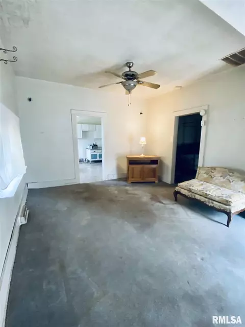 3101 Piper Rd, Springfield, IL 62707 photo 5