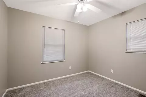 3404 S Spring St, Springfield, IL 62703 photo 12