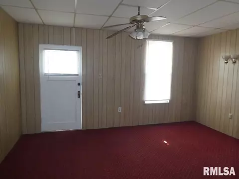 511 W Reynolds St, Springfield, IL 62702 photo 4
