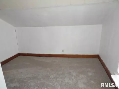 511 W Reynolds St, Springfield, IL 62702 photo 11