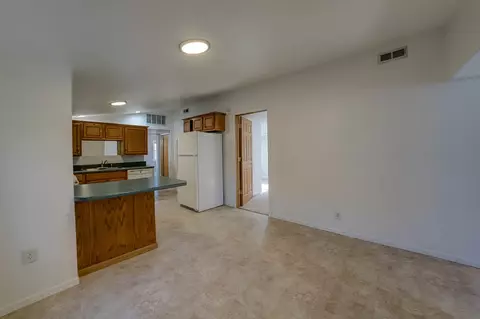 722 Patton Ave, Springfield, IL 62702 photo 9