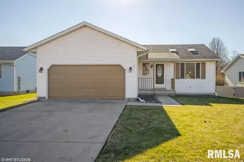 3008 Sutherland Rd, Springfield, IL 62702 photo 1