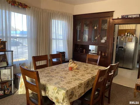 1420 S 16th St, Springfield, IL 62703 photo 5