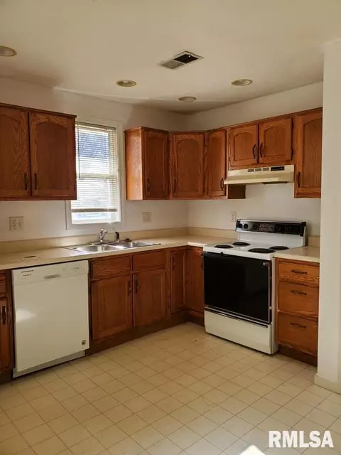 3324 Mars Ave, Springfield, IL 62707 photo 18