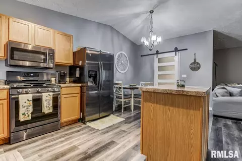 2709 Steiler Pl, Springfield, IL 62703 photo 7