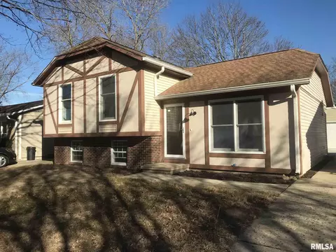 2008 Stanhope Rd, Springfield, IL 62702 photo 1