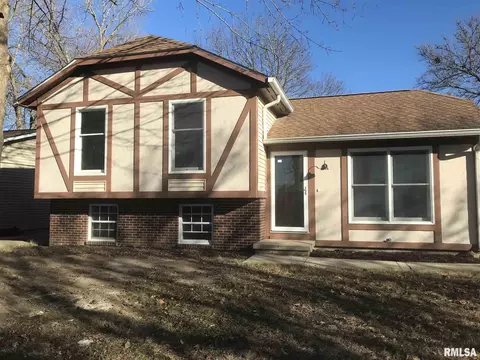 2008 Stanhope Rd, Springfield, IL 62702 photo 2