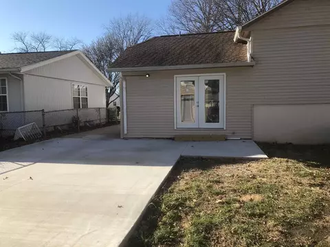 2008 Stanhope Rd, Springfield, IL 62702 photo 4